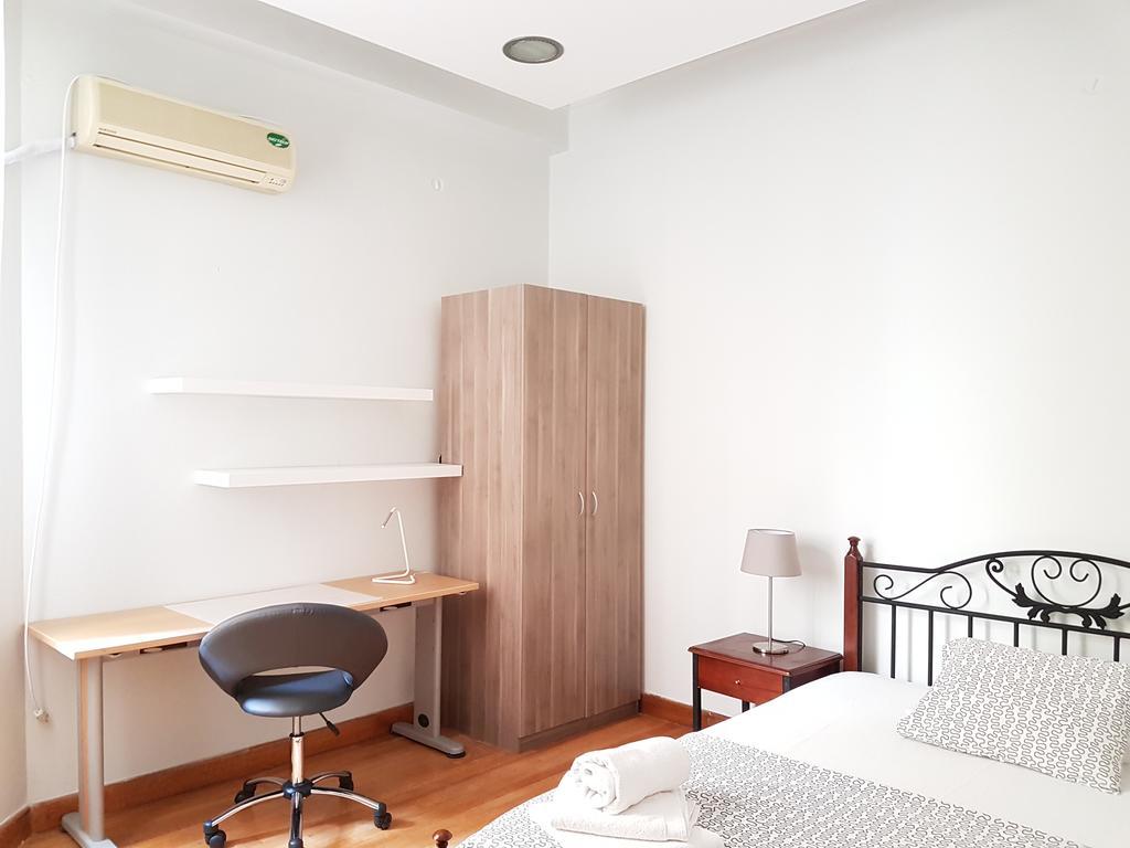 Errathens Pine Red And Taupe - Athens Centerアパートメント エクステリア 写真